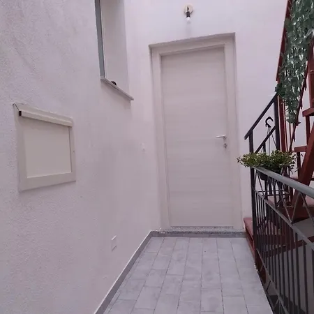 La Casa Di Nonna Lucrezia 3* Orsomarso